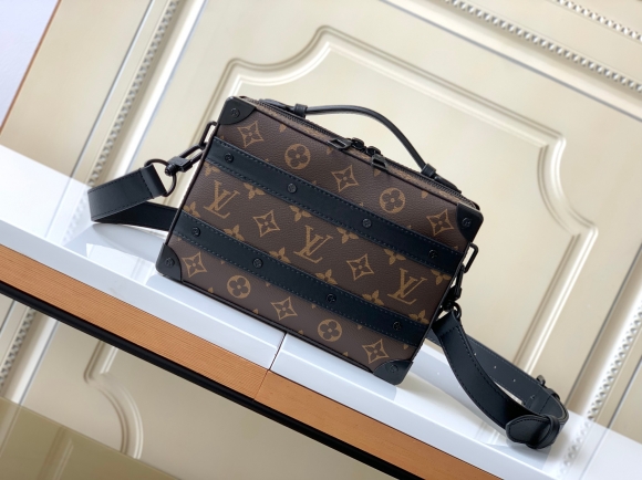 Draw-bar box Draw-bar box