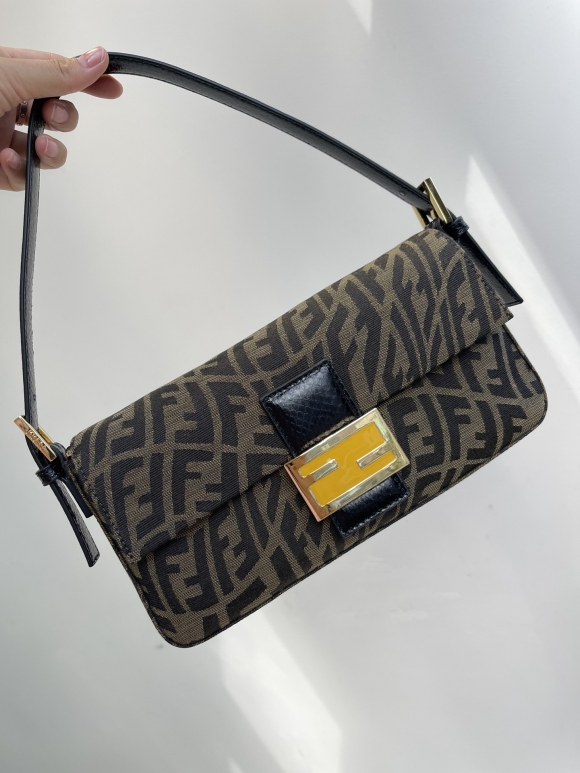 Fendi Fendi