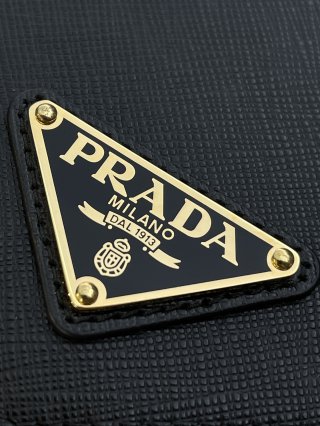 Prada Prada