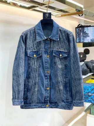 Coats & Jackets Coats & Jackets