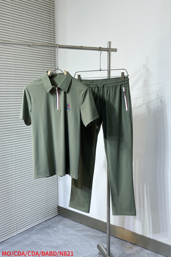 Leisure suit Leisure suit