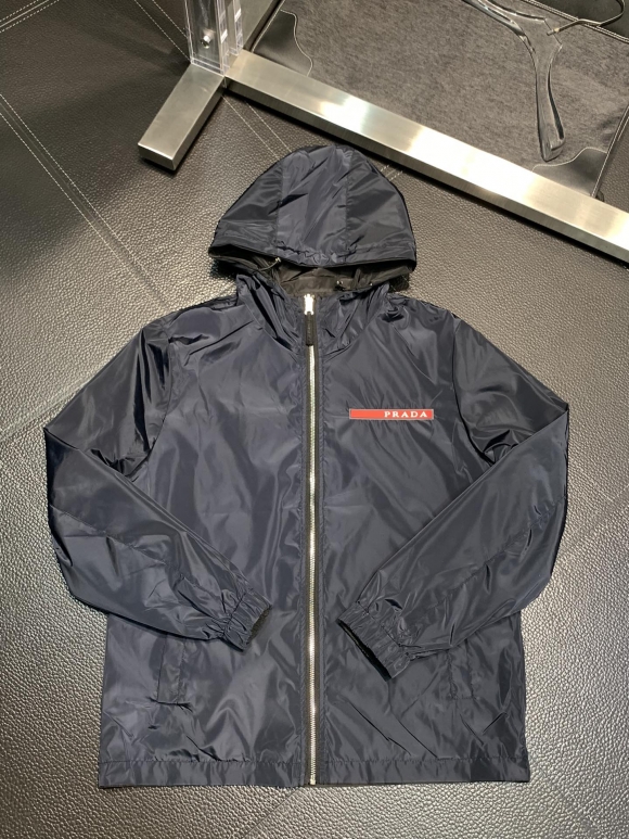 Hoodies & Sweatshirts Hoodies & Sweatshirts