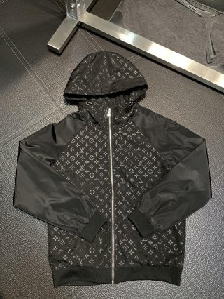 Hoodies & Sweatshirts Hoodies & Sweatshirts