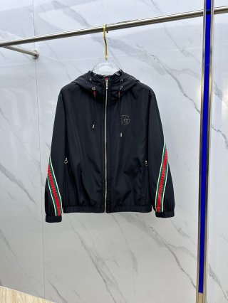 Hoodies & Sweatshirts Hoodies & Sweatshirts