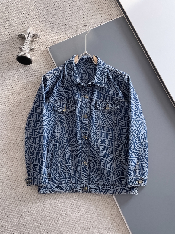 Hoodies & Sweatshirts Hoodies & Sweatshirts