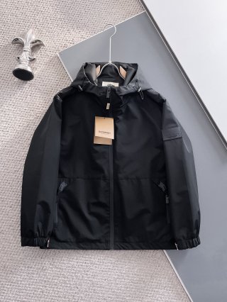 Hoodies & Sweatshirts Hoodies & Sweatshirts