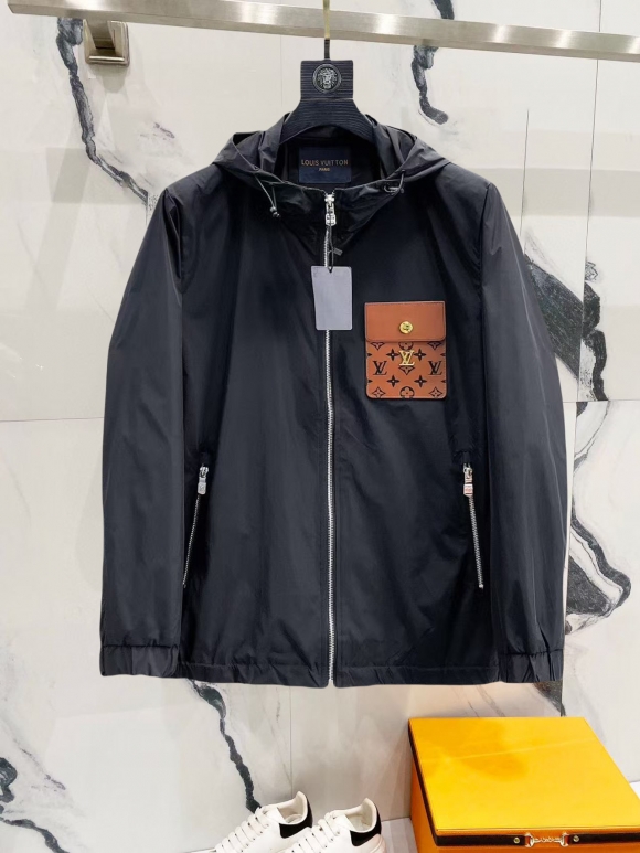 Hoodies & Sweatshirts Hoodies & Sweatshirts