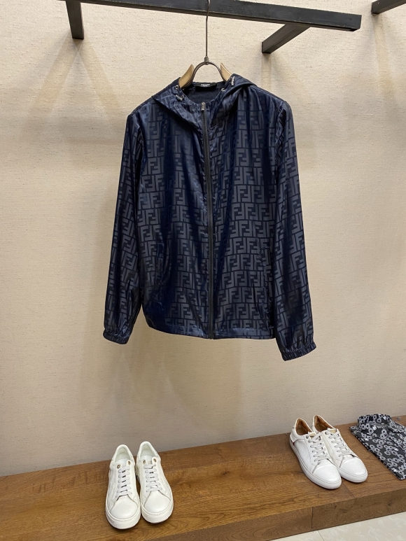 Hoodies & Sweatshirts Hoodies & Sweatshirts