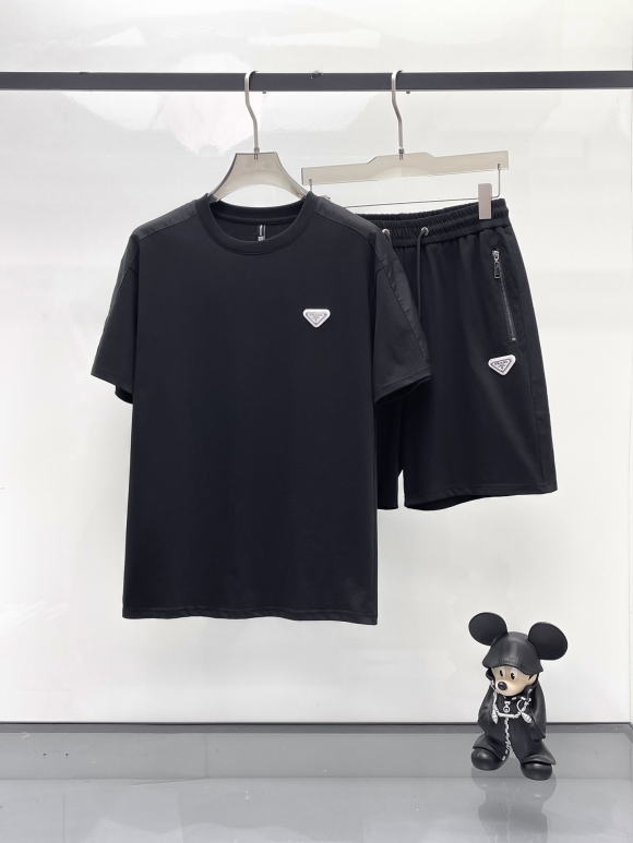 Leisure suit Leisure suit