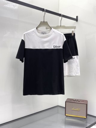 Leisure suit Leisure suit