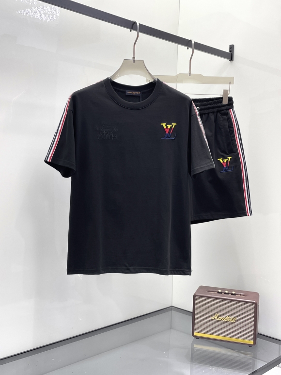 Leisure suit Leisure suit