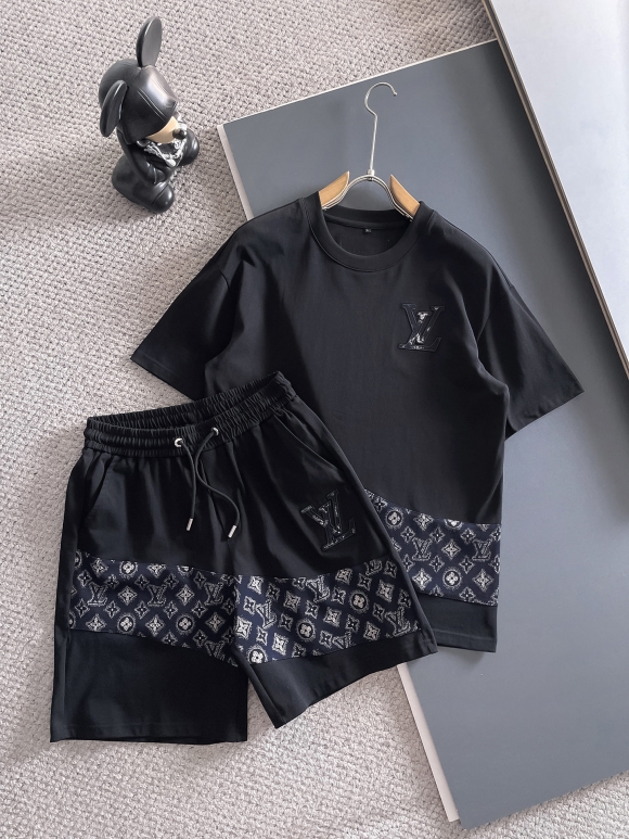 Leisure suit Leisure suit