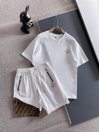 Leisure suit Leisure suit