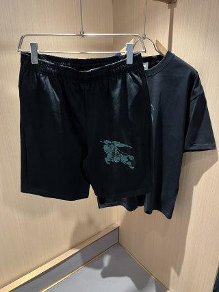 Leisure suit Leisure suit