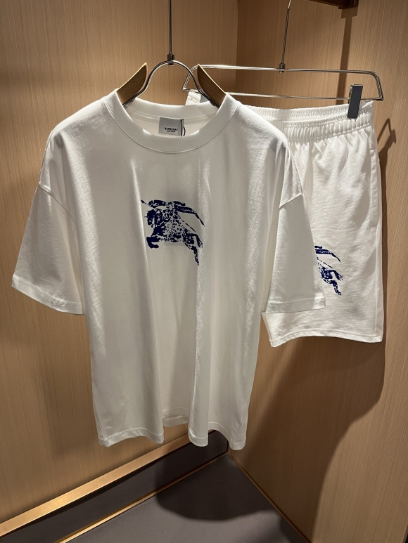 Leisure suit Leisure suit