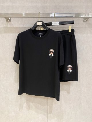 Leisure suit Leisure suit