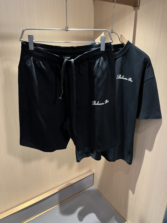 Leisure suit Leisure suit