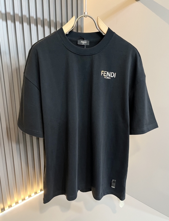 Leisure suit Leisure suit