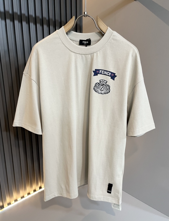 Leisure suit Leisure suit