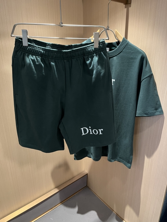 Leisure suit Leisure suit