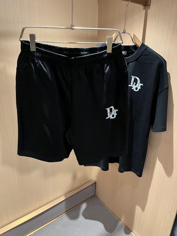 Leisure suit Leisure suit