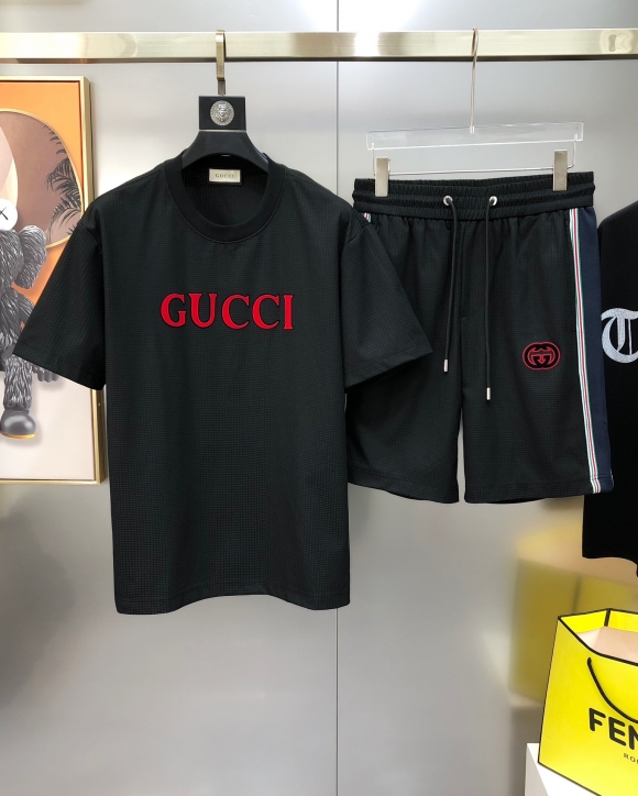 Leisure suit Leisure suit