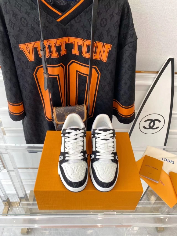 Womens shoes collection