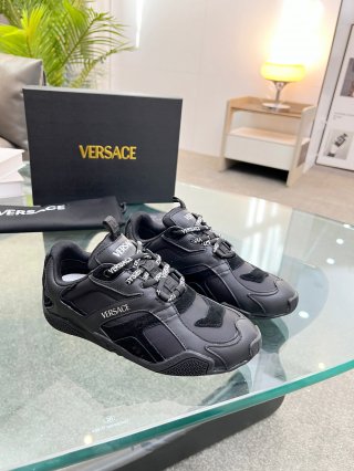 VersaceSHOES