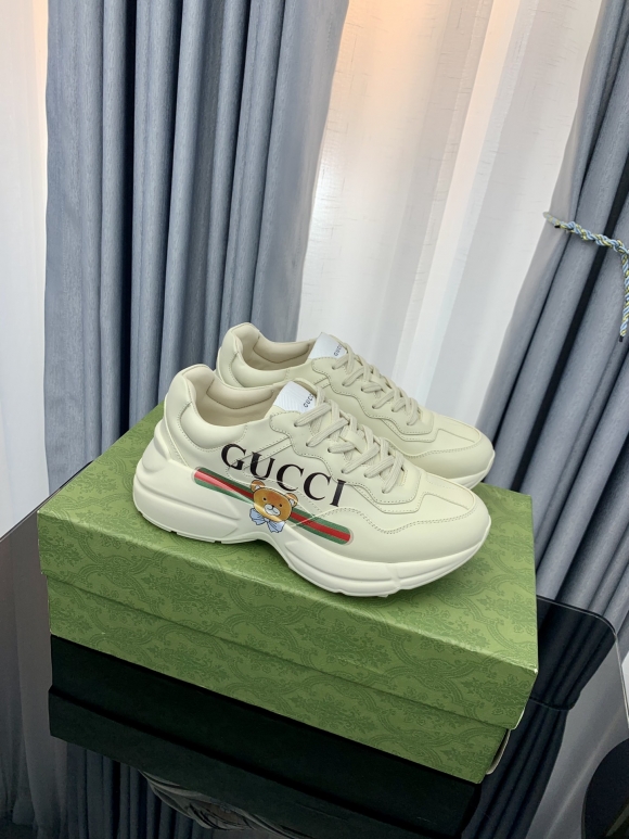 Womens shoes collection Womens shoes collection