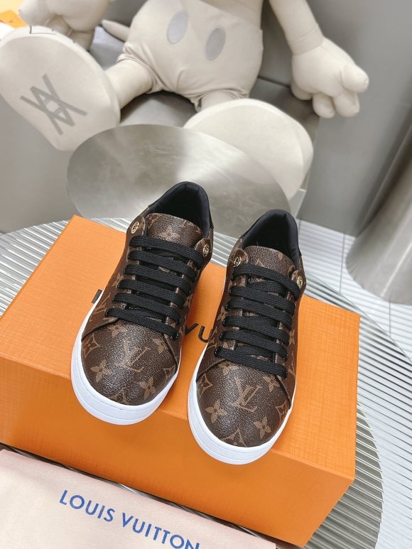 Womens shoes collection Womens shoes collection