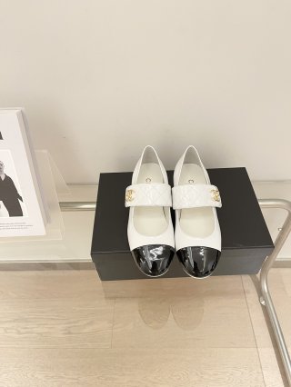 Womens shoes collection