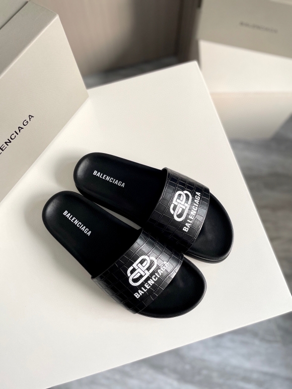 BalenciagaSHOES