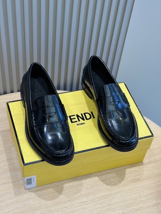 FendiSHOES