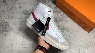 AirJordan1MidSHOES