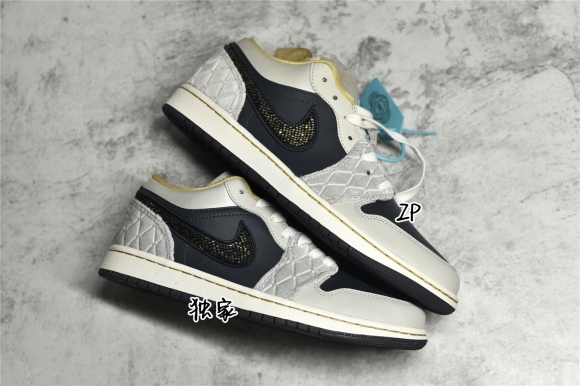 AirJordan1LowSHOES