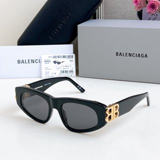 Balenciaga-5