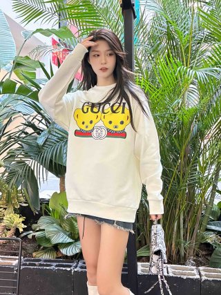 Hoodies & Sweatshirts Hoodies & Sweatshirts