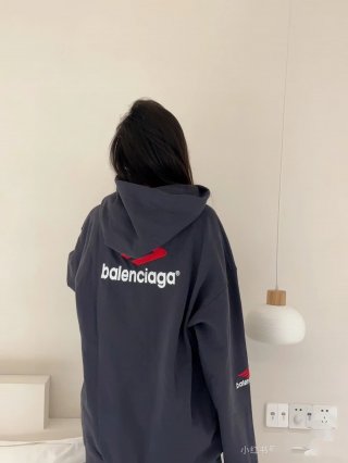 Hoodies & Sweatshirts Hoodies & Sweatshirts