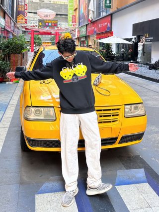 Hoodies & Sweatshirts Hoodies & Sweatshirts