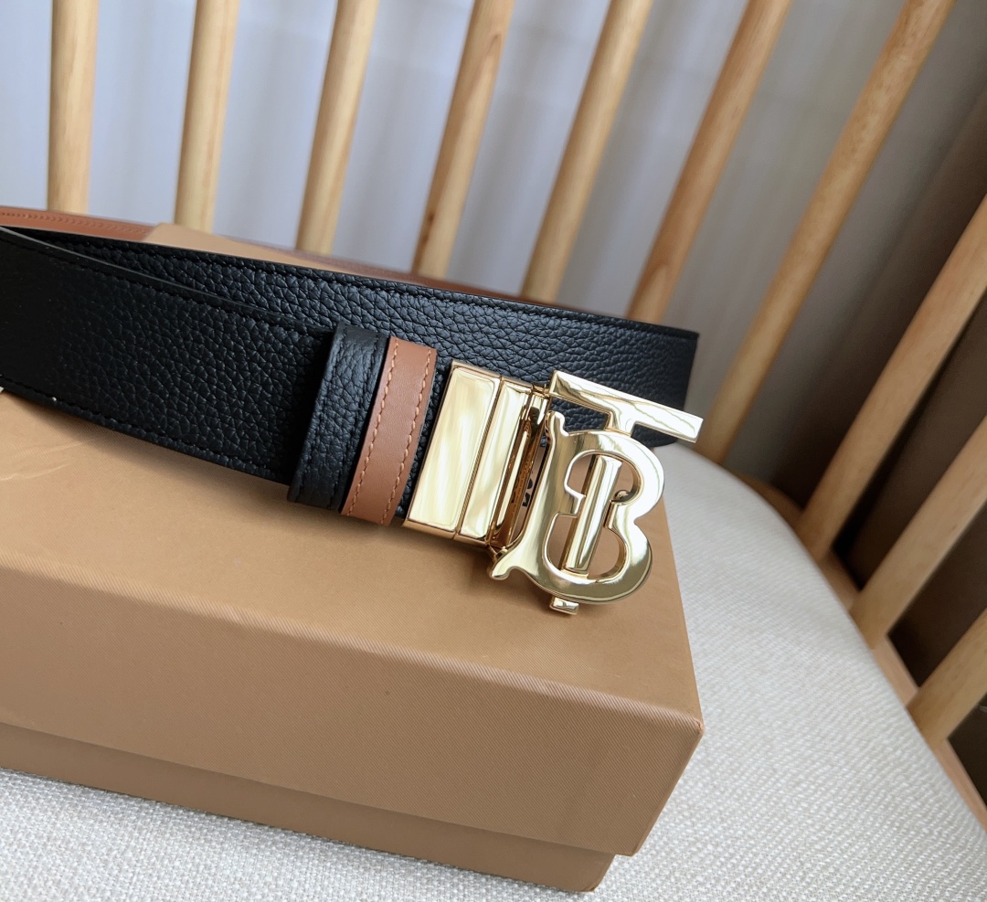Burberry-Belts