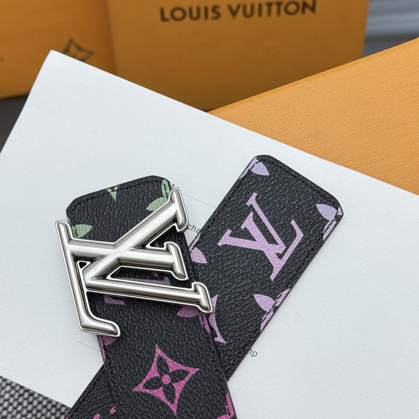 LV-Belts
