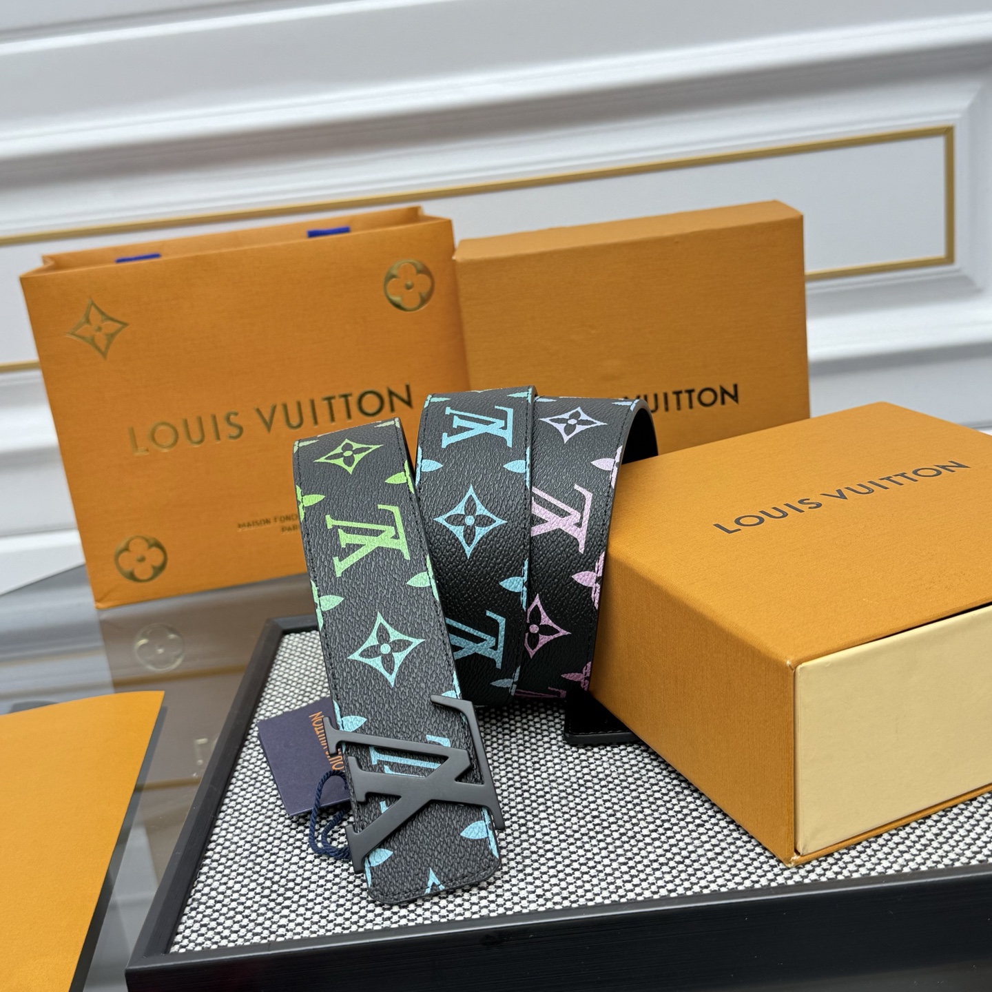 LV-Belts