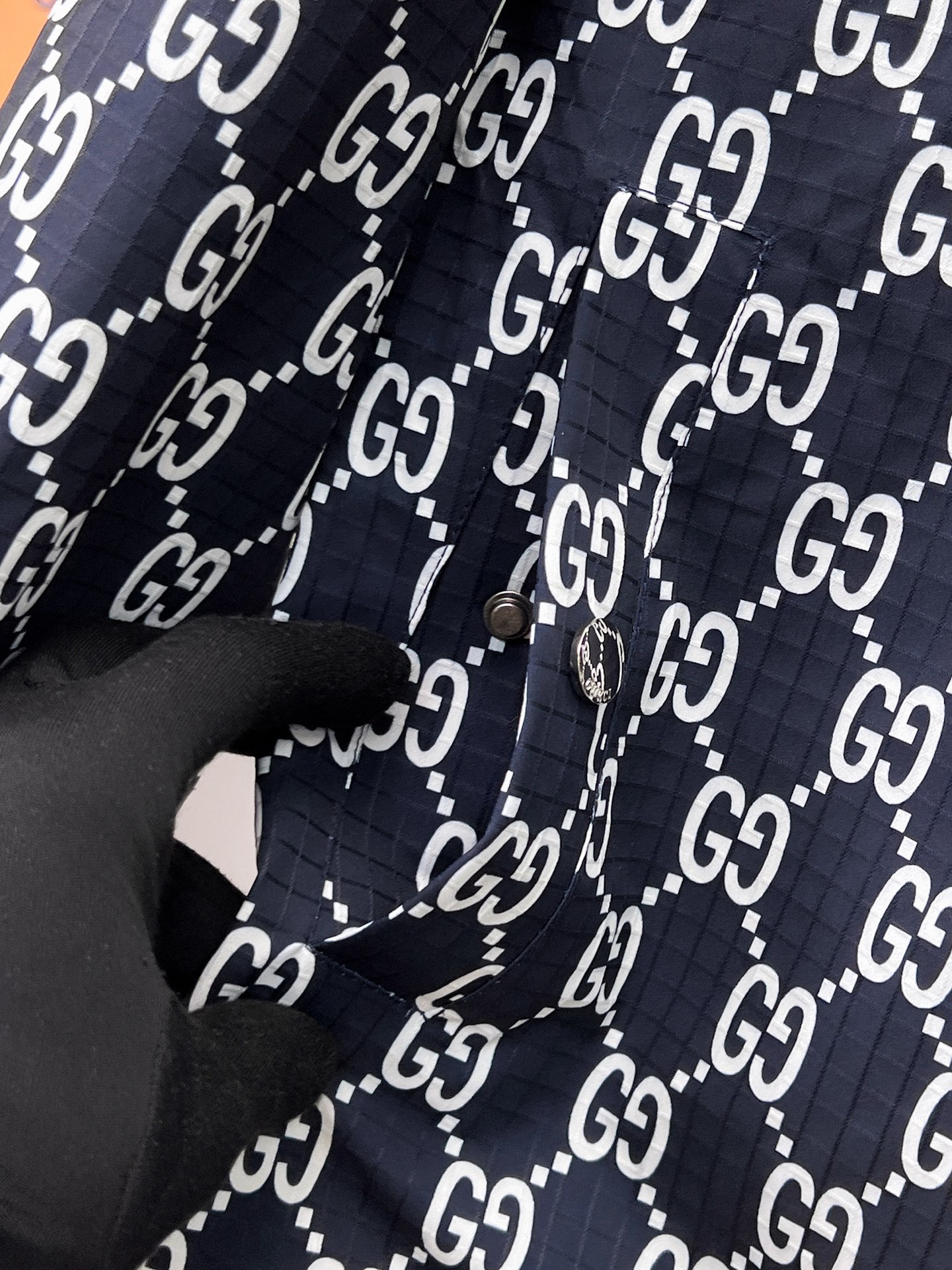 Hoodies & Sweatshirts