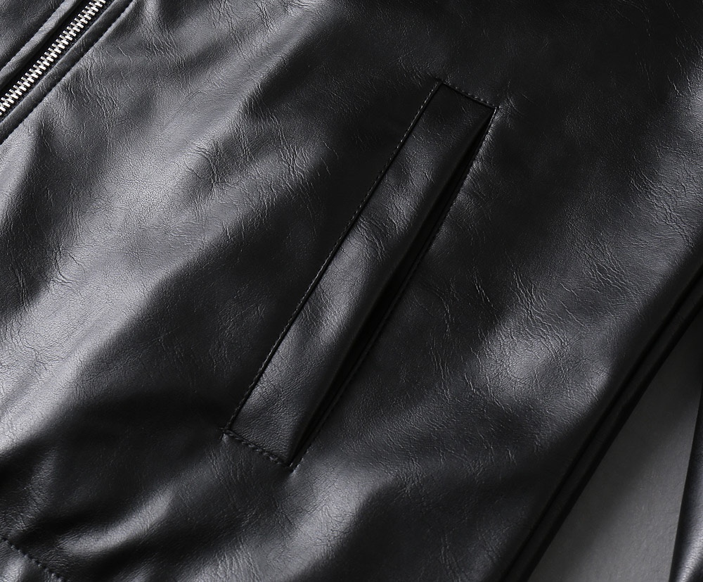 Hoodies & Sweatshirts