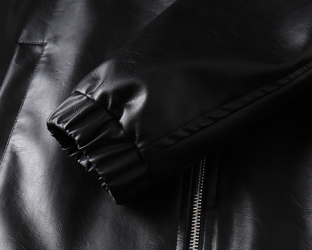 Hoodies & Sweatshirts