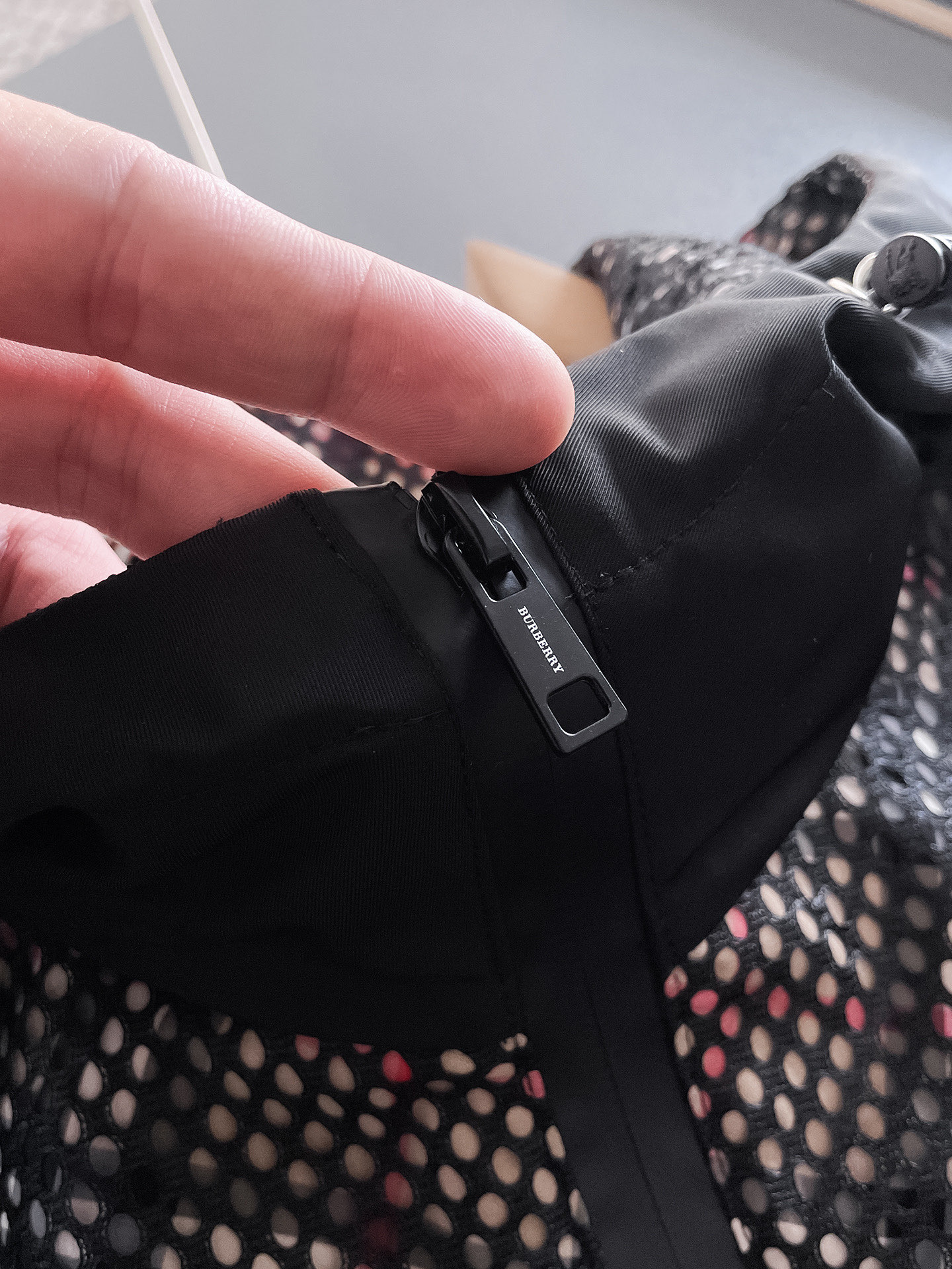 Hoodies & Sweatshirts