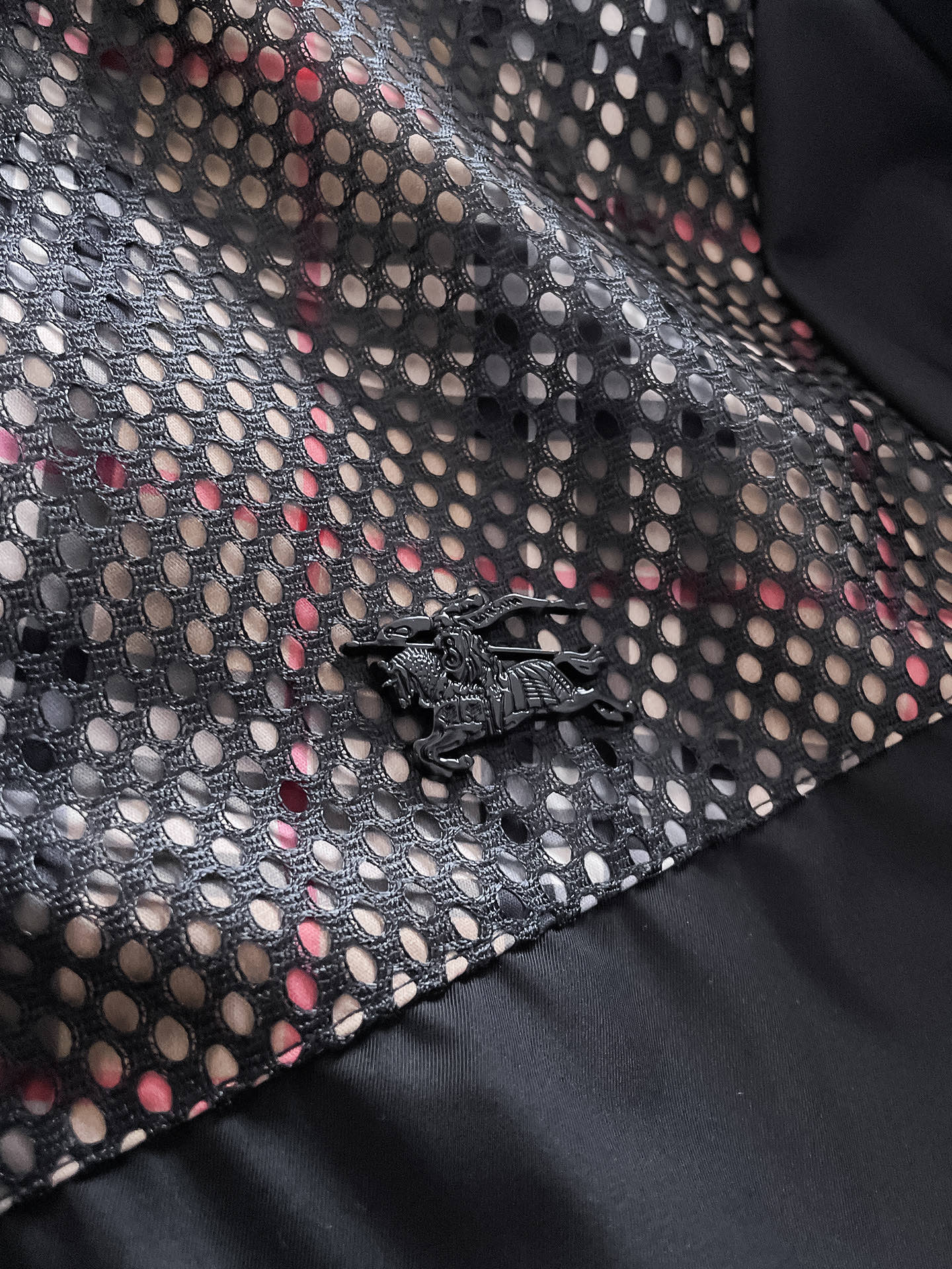 Hoodies & Sweatshirts