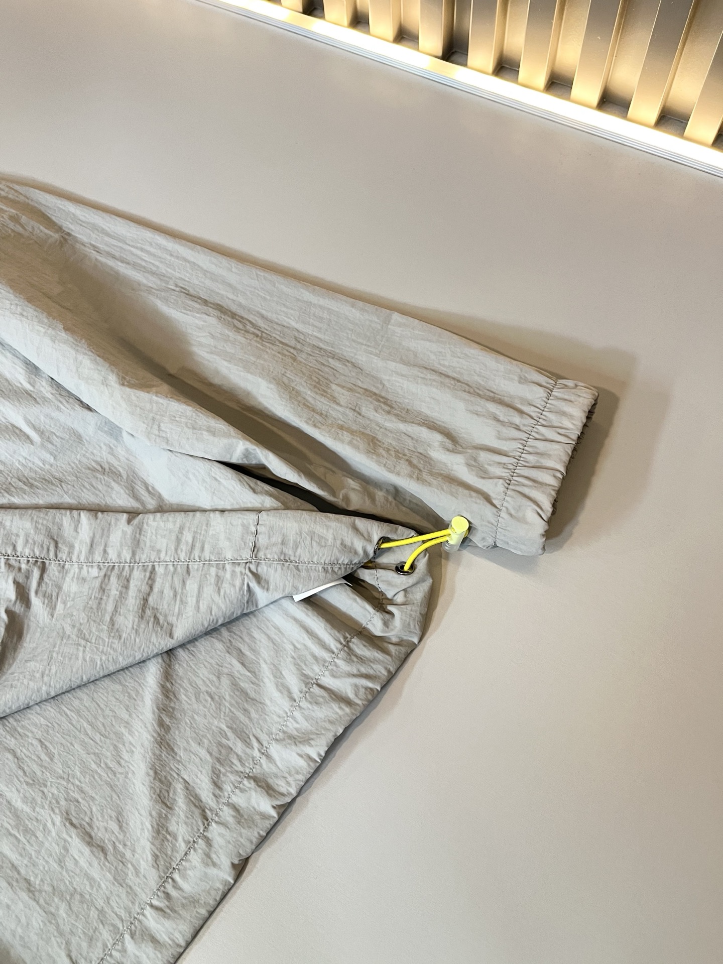 Hoodies & Sweatshirts