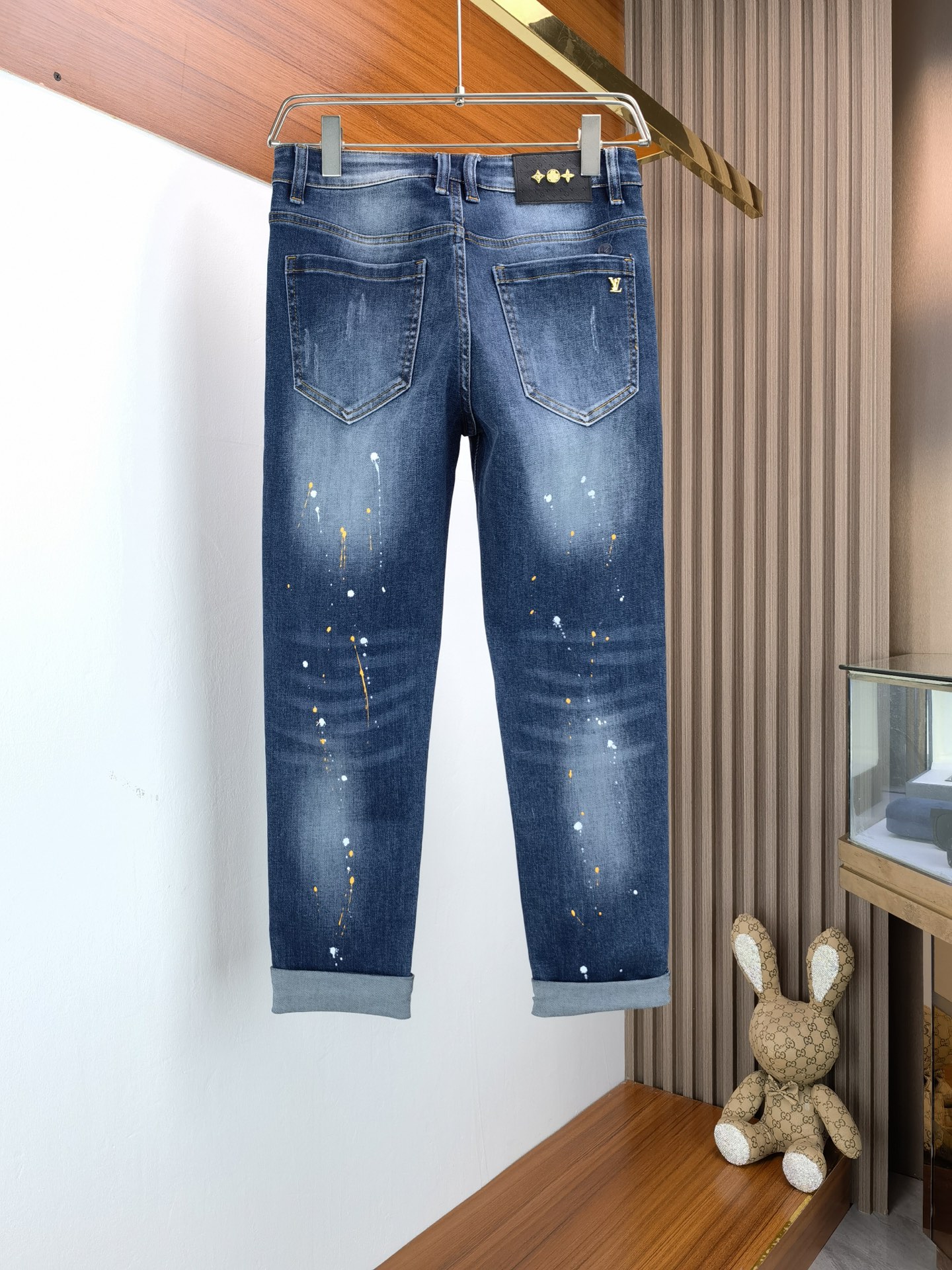 jeans
