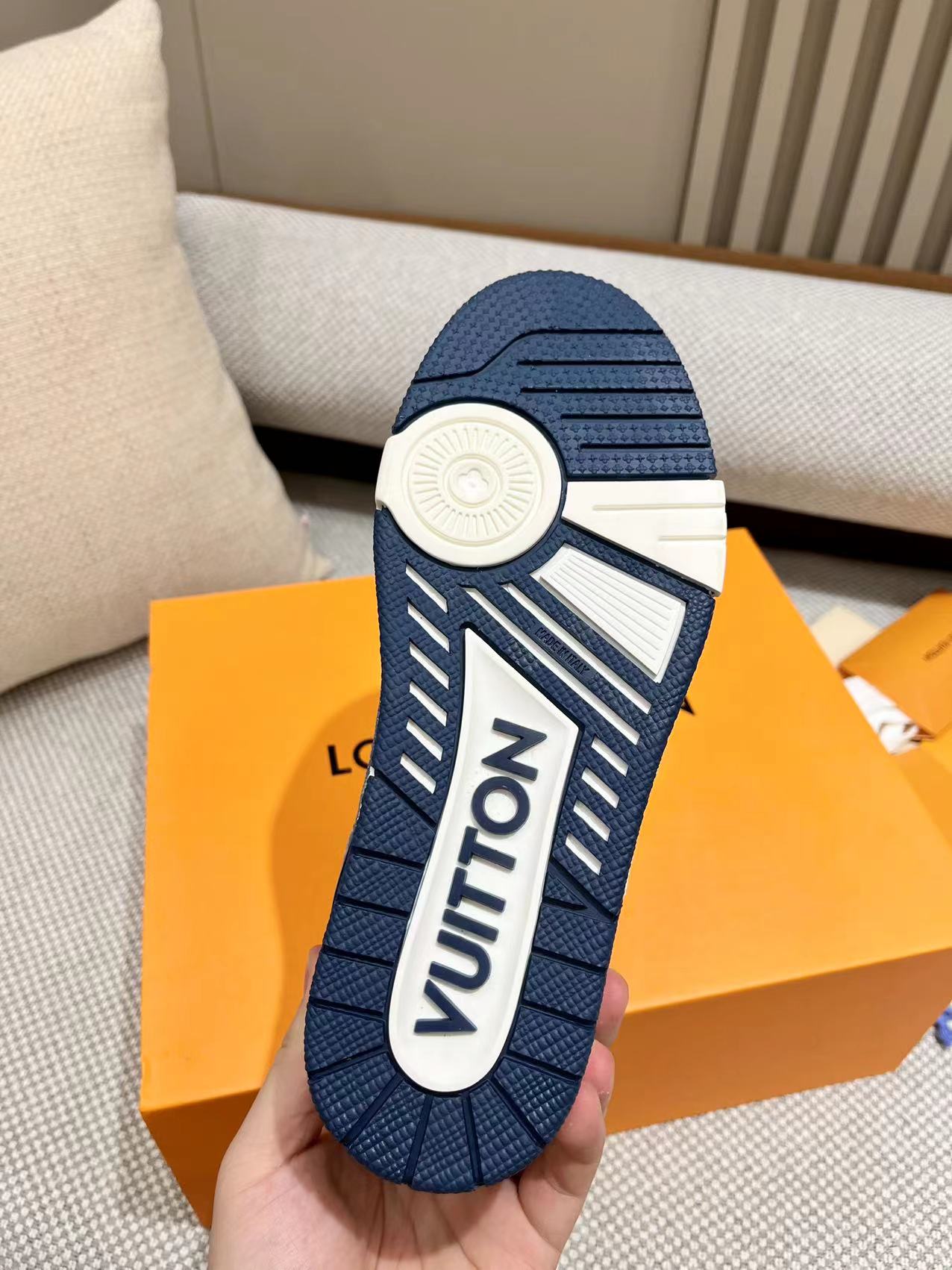 Womens shoes collection